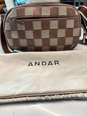 Andar The Devin Checkered Crossbody Bag — Dusk/Crema Color